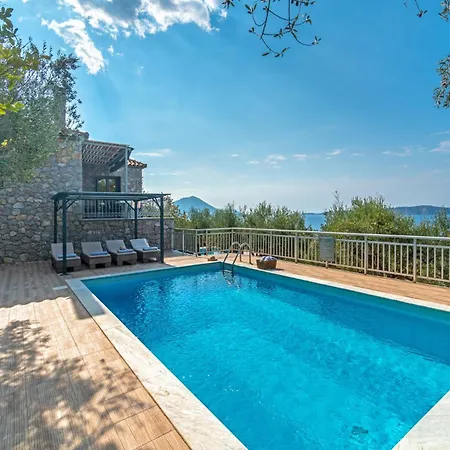 Villa Petrino By Vintage Travel